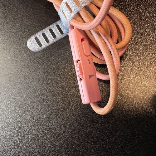 Razer Kraken Kitty Quartz Pink headset used, 3.5 mm jack