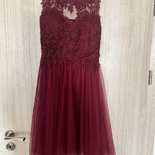 Women's dress new, size M / 38 / 10
