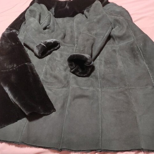 Mabrun Shearling Coat like new, genuine leather and natural fur