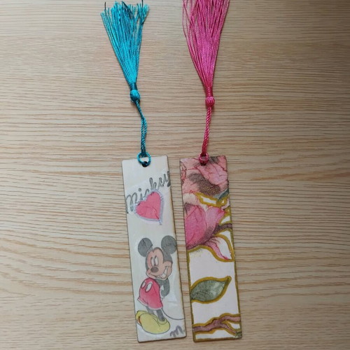 Handmade wooden bookmarks set of 2 with tassel