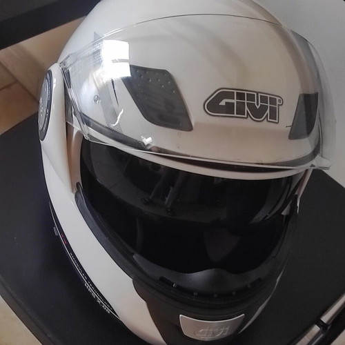 Givi Modular HPS X.08 Flip Up Motorcycle Helmet like new, white