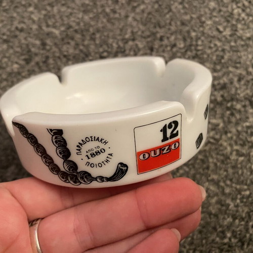 Ouzo ashtray like new, 12 ouzo