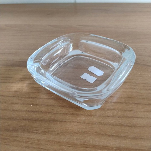 Heavy glass serving dish like new for nuts and favors