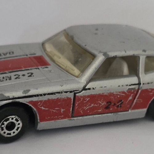 Matchbox 67 Datsun SuperFast 260-Z 2+2 Lesney toy car