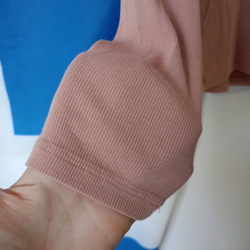 Salmon Rose T-shirt Sinsay size M used