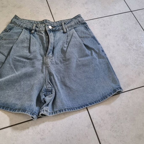 Dazy denim shorts like new, size L, blue