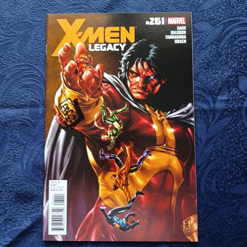 X-men Legacy #261 like new with signature by artist David Baldeon