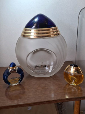 Large vintage Boucheron Jaipur Factice perfume used
