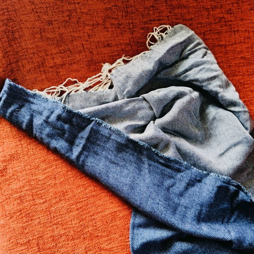 Jean scarf like new, blue