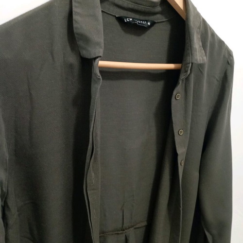Women's khaki green shirt like new, size L