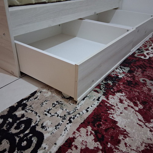 Casababy Nova Convertible Baby Cot with Drawers and Mattress like new