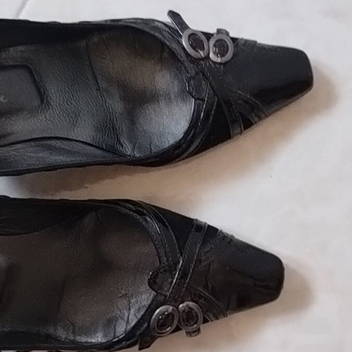 New Matic women's pumps size 37 used, black leather and suede