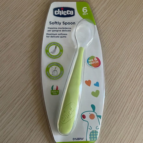 Chicco Silicone Spoon 6+ Months New