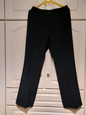 Women's black pants size medium like new