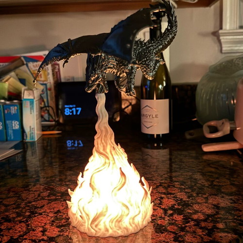Dragon 3D LED Table Lamp with Flame Effect new