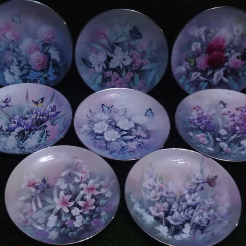 Bradex Decorative Plates 8 pcs Edwin M.Knowles "Jewels of the Flowers" new