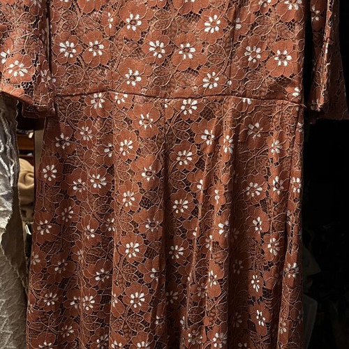 Dress knee-length size 44 new