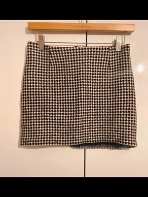 Raxevsky checked skirt like new, black and white, size XS