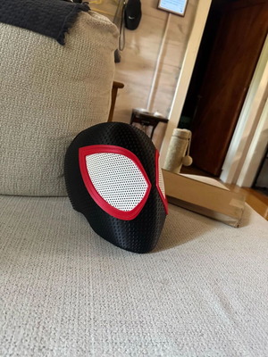 Spider-Man Miles Morales Magnetic Mask like new