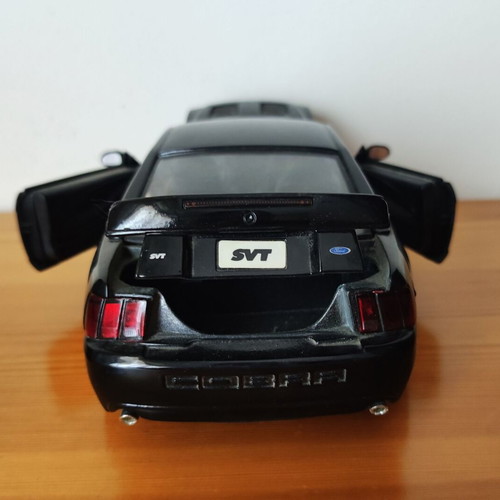 Ford SVT Mustang Cobra Terminator 2003 μοντέλο αυτοκινήτου συλλεκτικό 1:18 Maisto