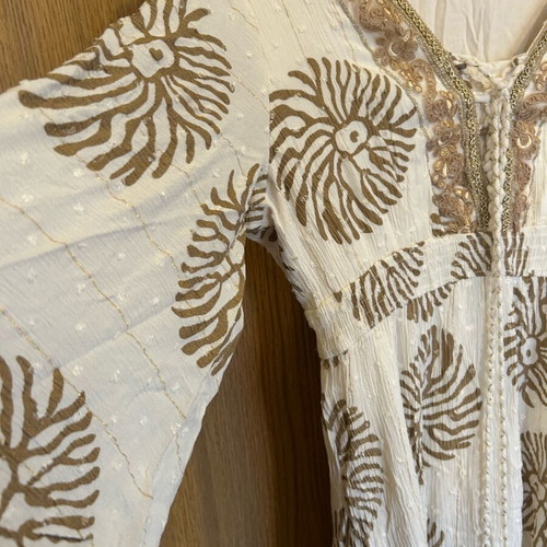 Desiree dress like new, size S, beige with inner lining