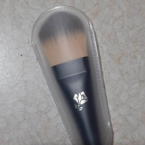 Lancome Foundation Brush 02 new, professional makeup brush