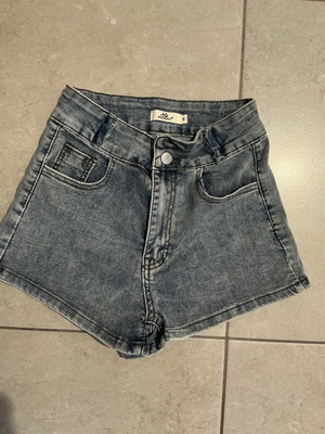 Shorts like new, size M 38 10, blue