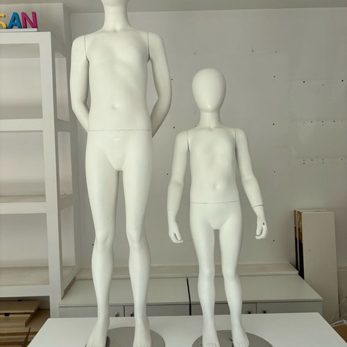 Children's display mannequins used, set of 2, white with bases