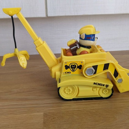 Paw Patrol Skye, Rubble with vehicles