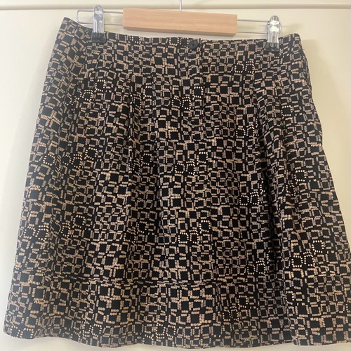 Sandro skirt like new, size S, beautiful design
