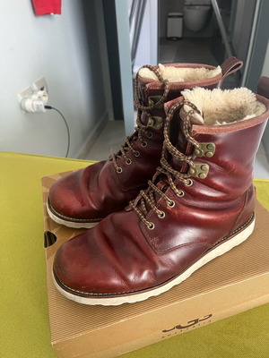UGG Hannen boots used size 42 brown