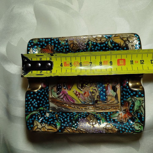 Satsuma ashtray used, genuine Chinese, hand-painted
