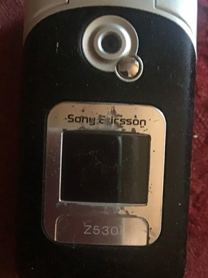 Sony Ericsson Z530i κινητό τηλέφωνο για ανταλλακτικά