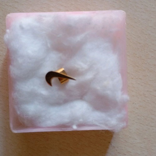 Nike 9 k earring like new