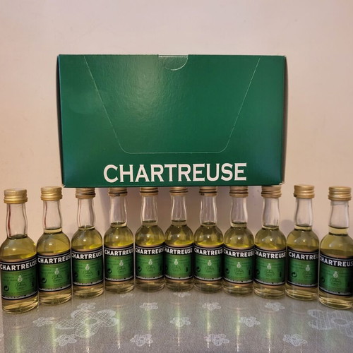 Chartreuse liqueur miniatures new, set of 12 x 30ml