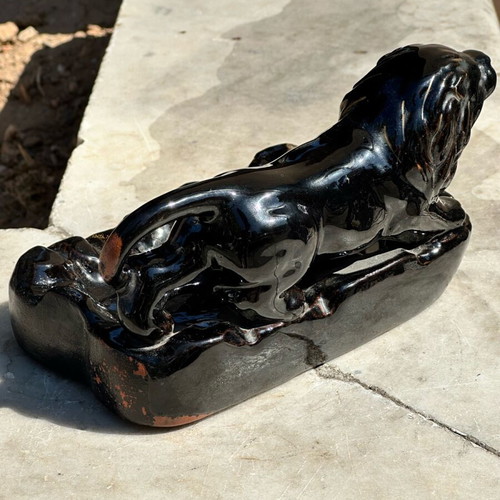 Ceramic vintage lion ashtray used, Made in Japan