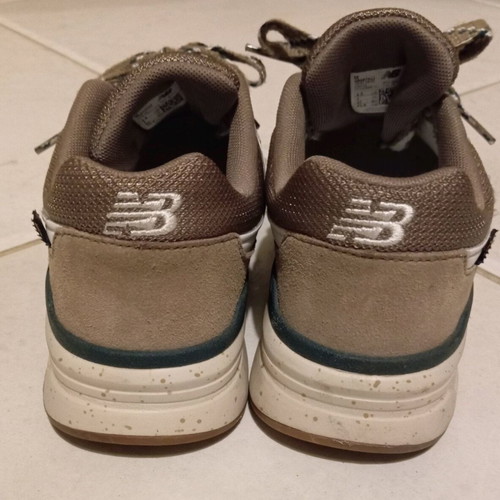 New Balance 997H women's athletic shoes like new, size 37