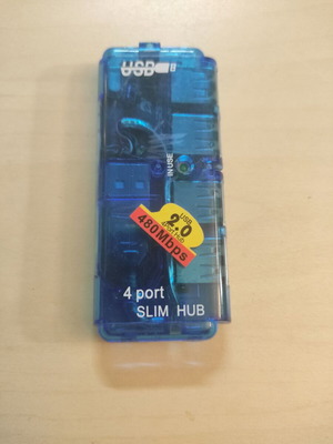 Usb hub with 4 ports like new