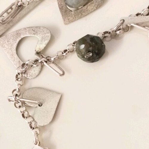 Silver 925 gold-plated necklace with mineral stones like new