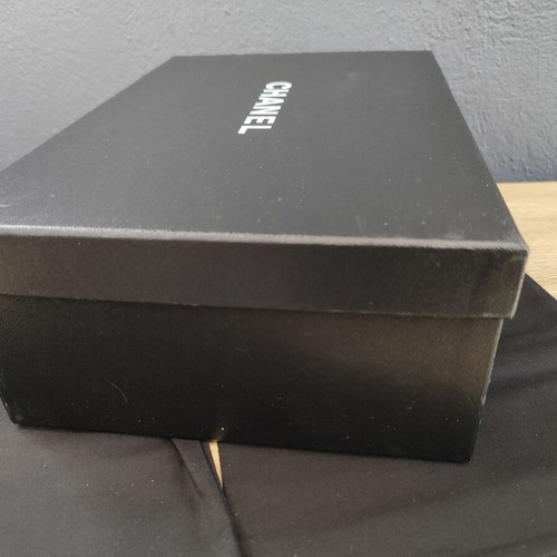 Chanel dustbags and empty shoe box used, set of 2