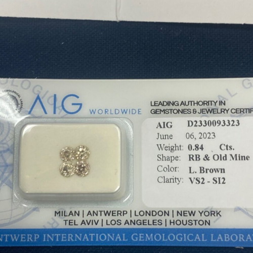 Diamonds 0.84 ct natural with AIG certificate
