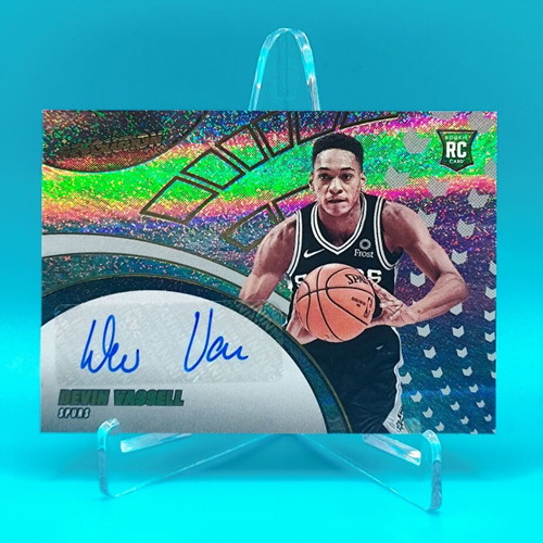 NBA Panini Revolution 2020-21 Devin Vassell Rookie Autograph Card new