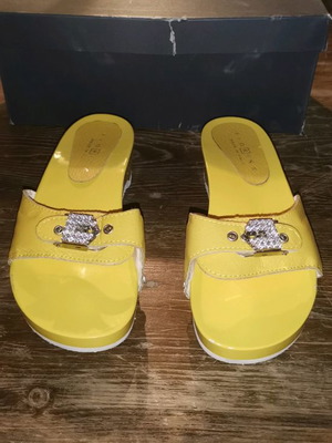 Fiorina women’s yellow sandals new, size 38