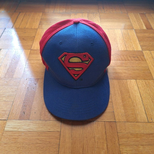 Superman DC Comics Snapback Hat like new, red and blue, one size