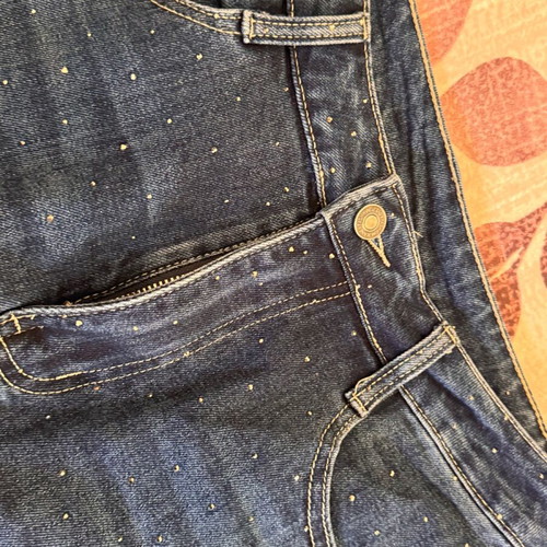 Jeans like new with subtle details, size M