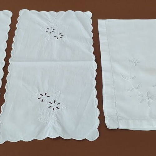 Cutwork doilies used, set of 3, white cotton