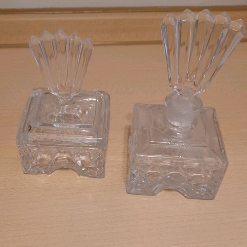 Crystal vintage boudoir set in excellent condition