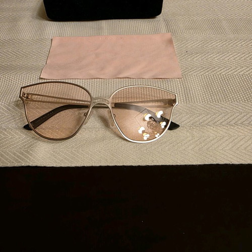 Hawkers sunglasses like new, pink