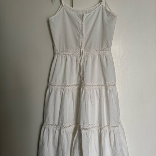White vintage dress used with lace details size M