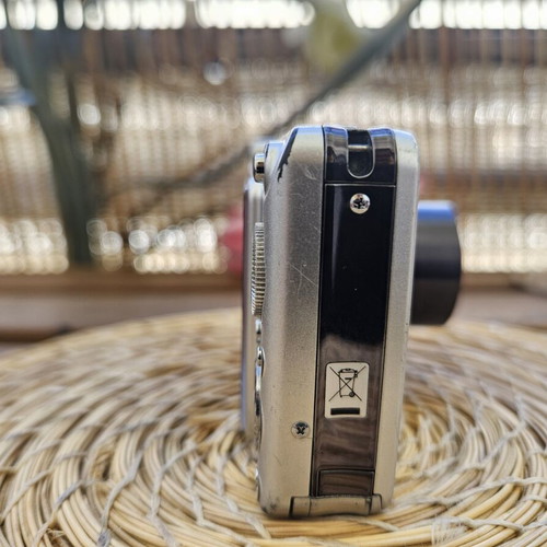 Sony Cyber-shot DSC-W110 7.2 MP Compact Digital Camera